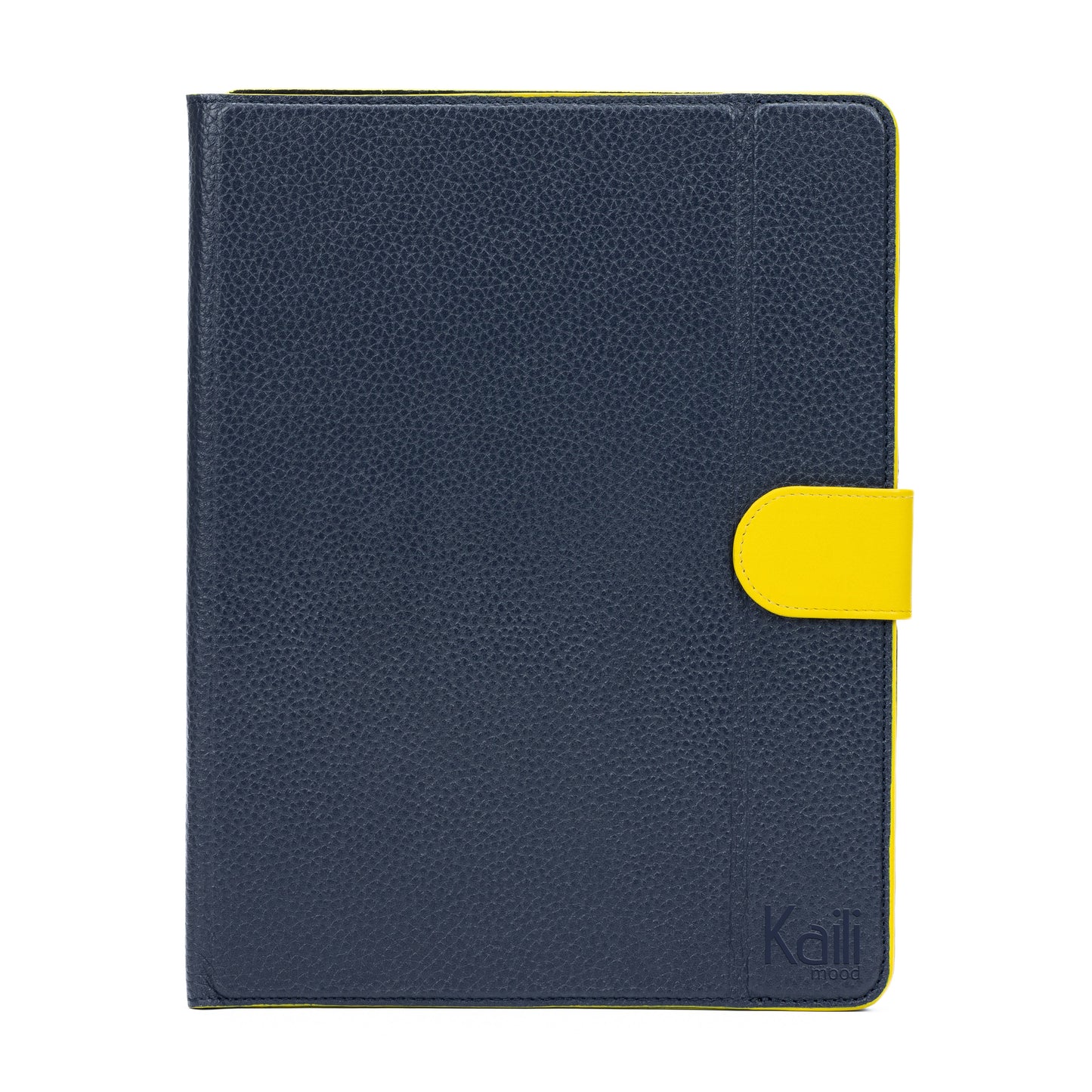 K0033DB | Custodia per Tablet Vera Pelle, pieno fiore, grana dollaro. Col.Blu con bordi Gialli. Chiusura con linguetta in contrasto. Dimensioni: cm 19,5 x 25,2 x 1. Confezione: Sacchetto Tnt-1