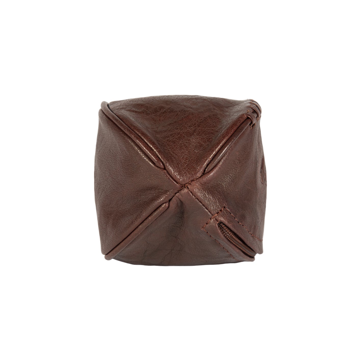 K10655BB | Mini Clutch/Key Ring in Genuine Full Grain Leather, Flywheel. Color dark brown. Polished Nickel Accessories. Dimensions: 12.5 x 7.5 x 7.5 cm. Packaging: TNT bag-3