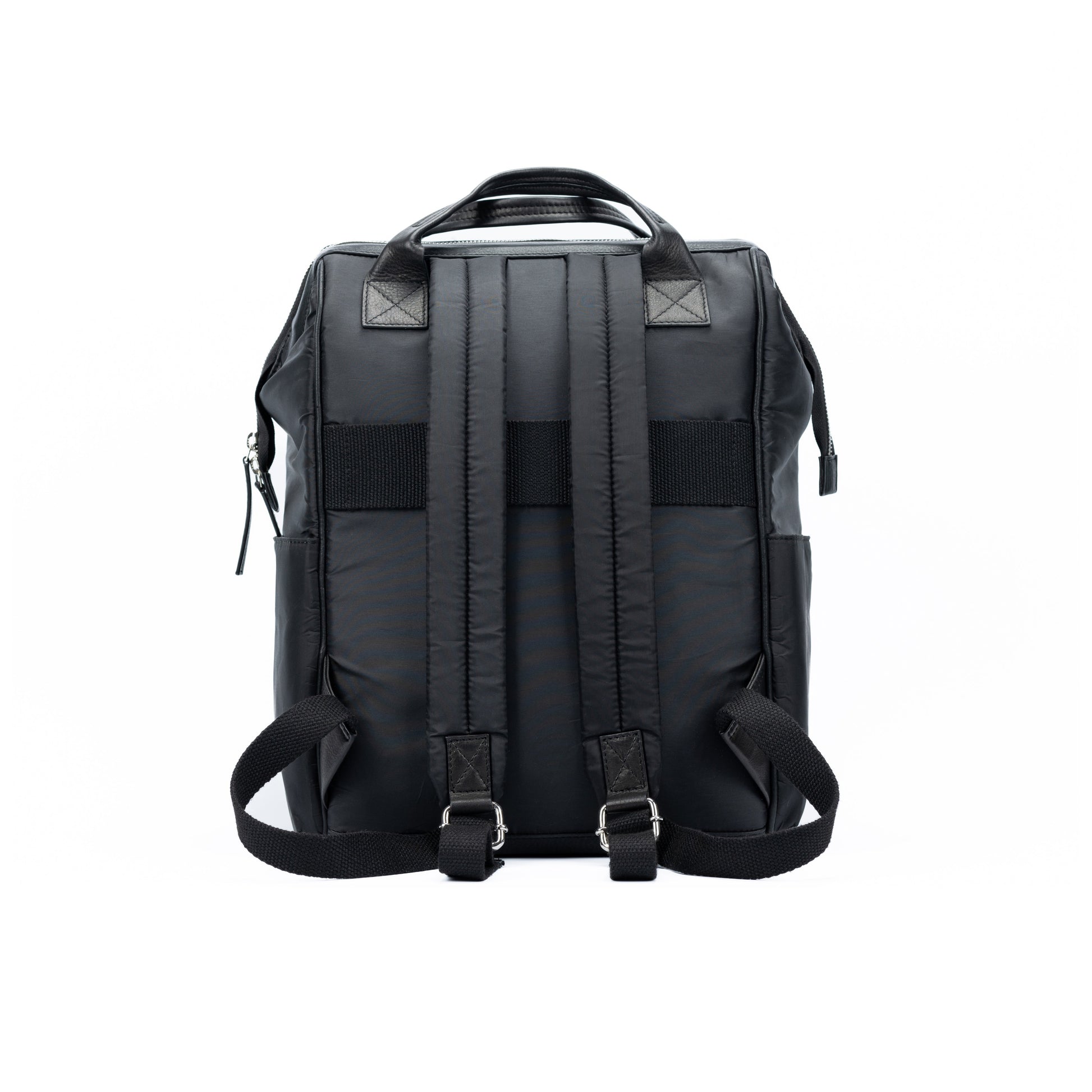 K0037AB | Water-repellent backpack in Waterproof Nylon/Genuine full-grain leather with light grain - Black color - Polished nickel accessories. Dimensions: 27 x 39 x 19 cm - Packaging: TNT bag-2
