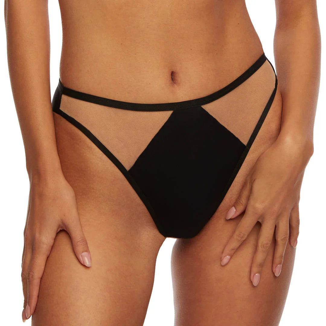 Invisible Soft Thong Panty Kinga Lou - STREET STYLE