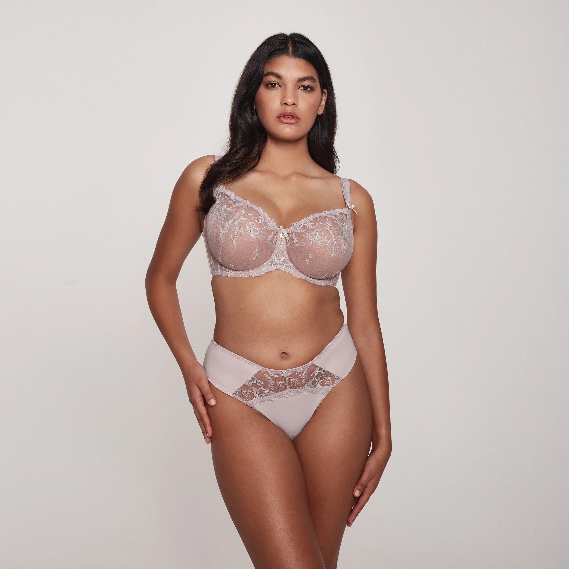 Seamless No VPL Classic Thong Panty Penelope - STREET STYLE