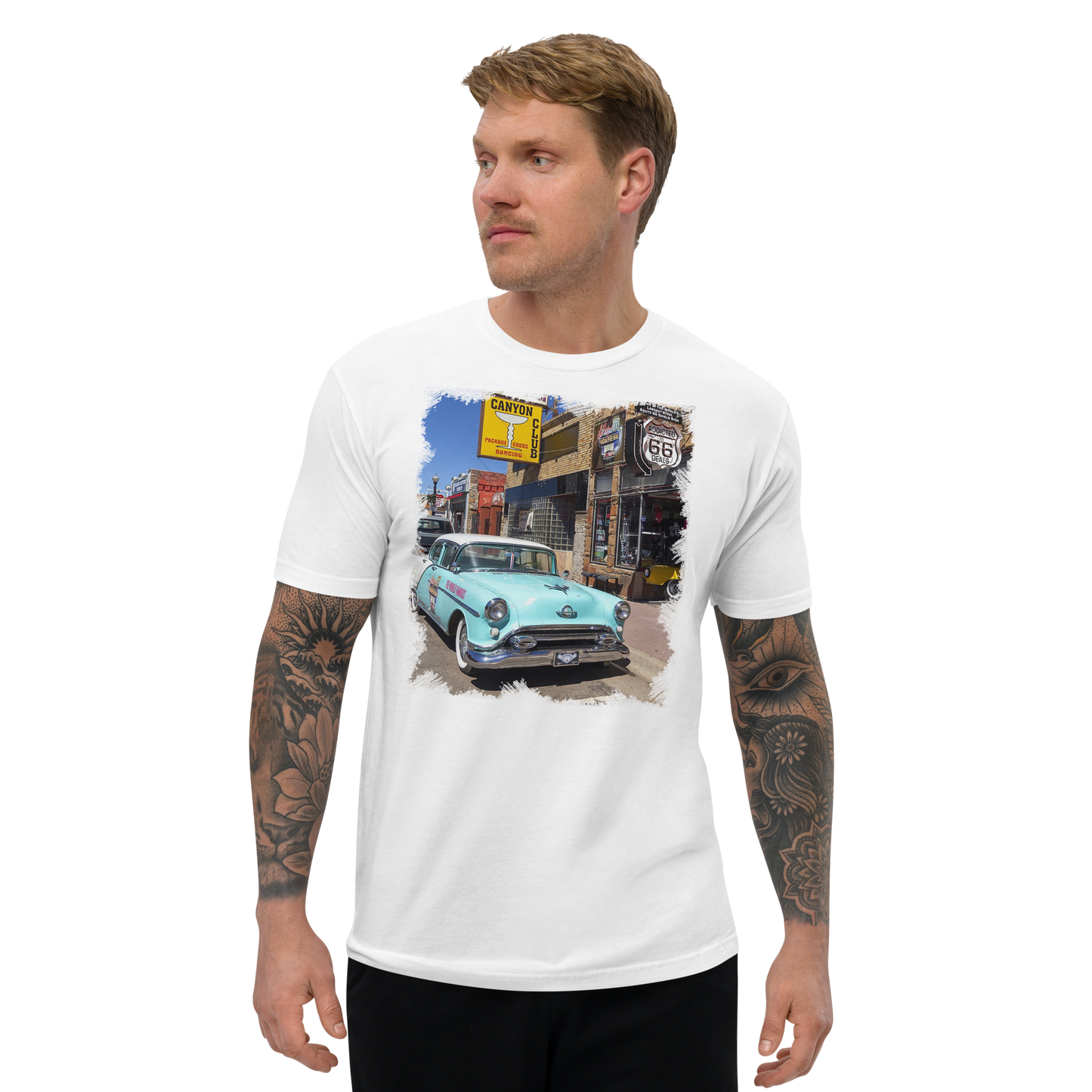T-shirt Vintage Route 66 con Auto d'Epoca Americana